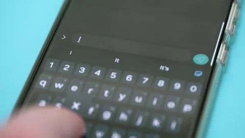 I'm pregnant, Text message, typing texting mobile phone Stock Footage 318565540