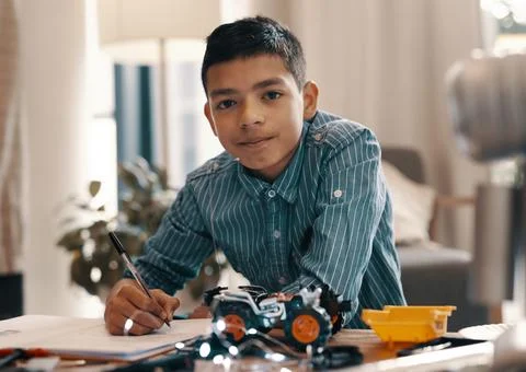 Im working towards becoming an engineer when I grow up. Portrait of a handsome Fotos Stock