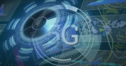 Image of 5g and processing circles over servers Foto stock