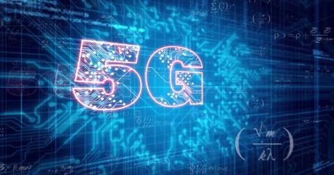Image of 5g text and digital data processing over circuit board Illustrazione stock