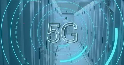 Image of 5g text over round scanner against rear view of a male engineer walking Illustrazione stock