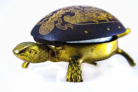 Image of  Brass Mechanical turtle bell Foto stock