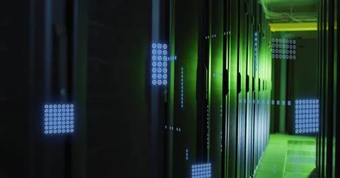 Image of circuit board and data processing over computer servers Illustrazione stock