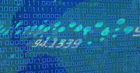 Image of data processing and binary coding over world map on blue background 库存照片