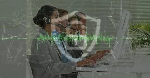 Image of data processing and padlock over caucasian business people in office Foto stock