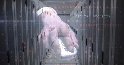 Image of data processing cyber attack warning over man using mouse and computer Stockfoto's