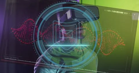 Image of data processing over african american man with vr headset Foto stock