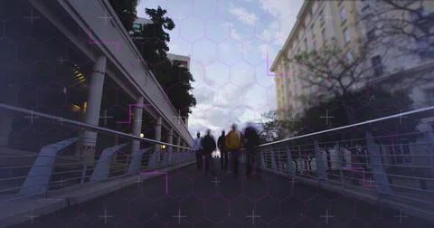 Image of data processing over bridge Foto stock