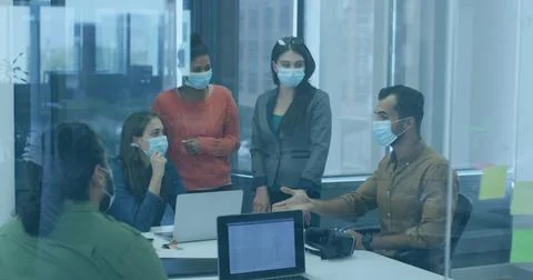 Image of data processing over business people in face masks working in office Foto stock