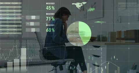 Image of data processing over caucasian businesswoman at office Foto stock