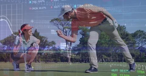 Image of data processing over caucasian golf players Foto stock