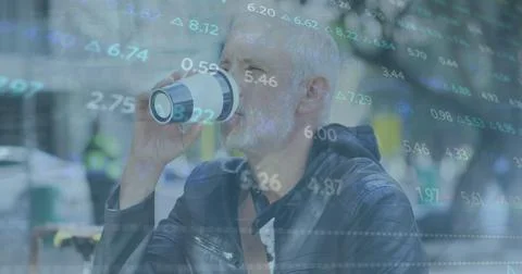 Image of data processing over caucasian man drinking coffee Stockfoto's