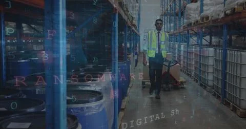 Image of data processing over caucasian male worker in warehouse Foto stock