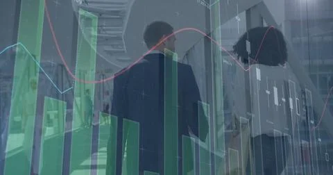 Image of data processing over diverse business people walking Foto stock
