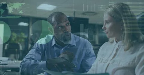 Image of data processing over diverse business people talking Foto stock