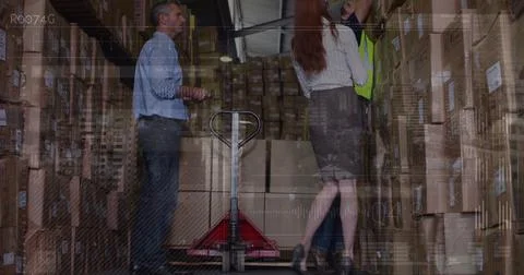 Image of data processing over man working in warehouse Foto stock