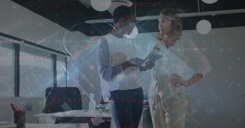 Image of data processing with padlock icon over diverse business people in Foto stock