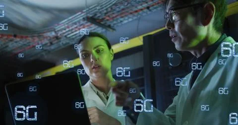 Image of falling 6g text over diverse couple of server room workers Stock Illustration