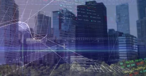 Image of financial data processing binary coding over cityscape Foto stock