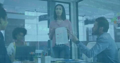 Image of financial data processing over diverse business people in office Illustrazione stock