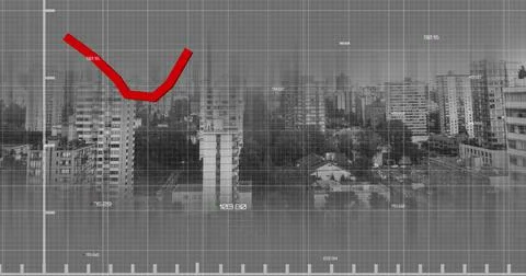 Image of financial data processing over cityscape Foto stock