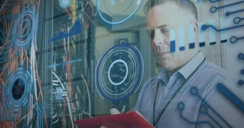 Image of financial data processing over businesswoman with computer servers Foto stock