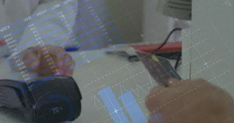 Image of financial data processing over caucasian man using smartphone Foto stock