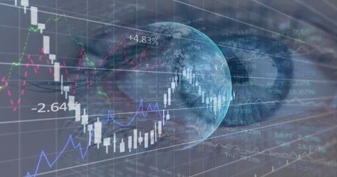 Image of globe and financial data processing over woman's eye in background Foto stock