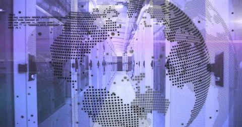 Image of globe with data processing over computer servers Foto stock