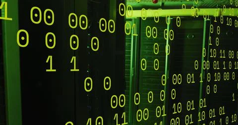 Image of green binary code over servers Illustrazione stock
