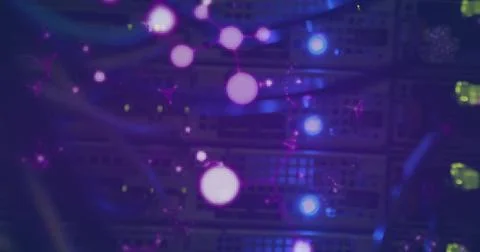 Image of molecules floating over servers Illustrazione stock
