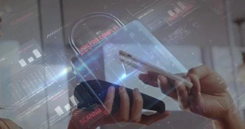 Image of network security padlock over people using payment terminal Foto stock