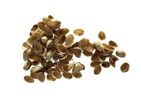 Image of pistachio shells on white background Foto stock