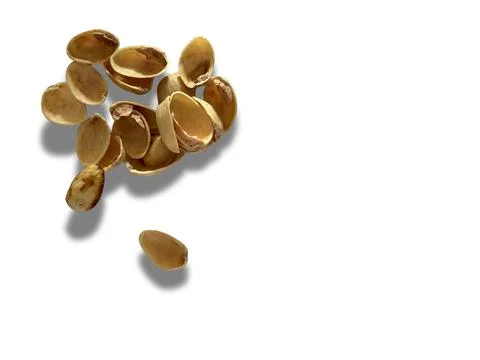 Image of pistachio shells on white background Foto stock