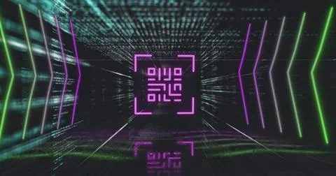 Image of qr code glowing over data processing 库存照片