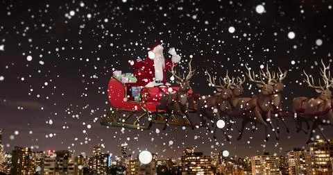 Image of snow falling over christmas santa claus in sleigh with reindeer Ilustração Stock