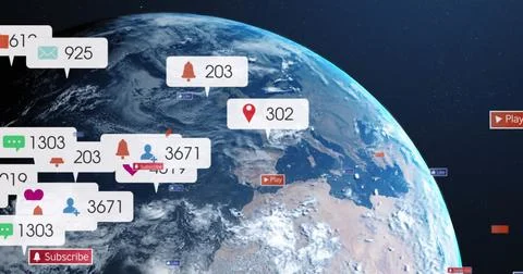 Image of social media notifications processing data over globe in night sky Illustrazione stock