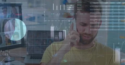 Image of statistical data processing over caucasian man talking on smartphone at Foto stock