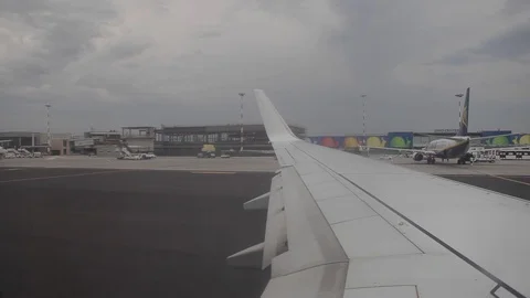 Image from a window of a plane in flight, sky and clouds 動画素材 109549724