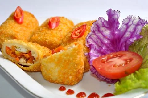 Images of Risoles filled with vegetables Foto stock