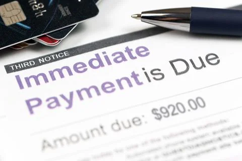 Immediate payment is due notice Foto stock