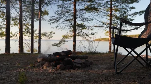 Immerse yourself in the tranquility of nature with this footage of a serene Видео 276729841