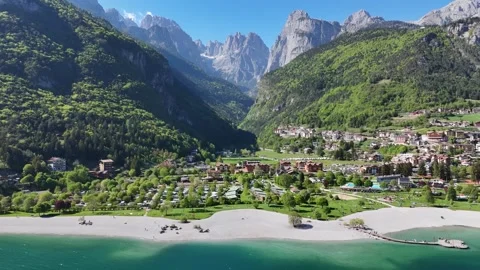 Immersive Aerial Flight Tracking Into the Deep Valley of Brenta Dolomite Vídeo Stock 338012081