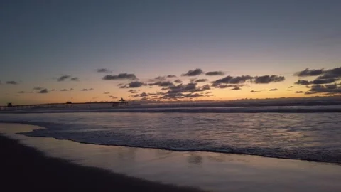 Imperial beach walking water Stock-Footage 169617860