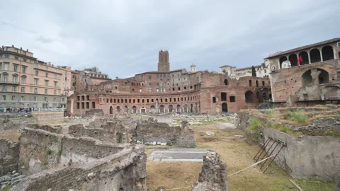 Imperial forum in Rome 스톡 동영상 335678844