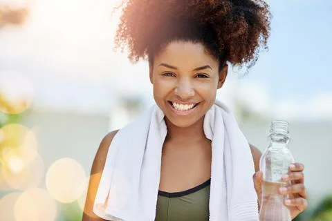 The importance of drinking water cannot be emphasized enough. Cropped shot of a Foto stock