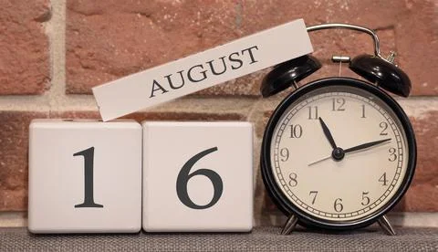 Important date, August 16, summer season. Calendar made of wood on a backgrou Фото