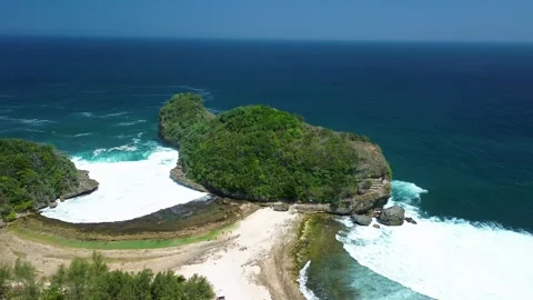 Impressive Natural Sea Wall at Batu Bengkung Beach Malang August 6 2026 Video stock 342809162