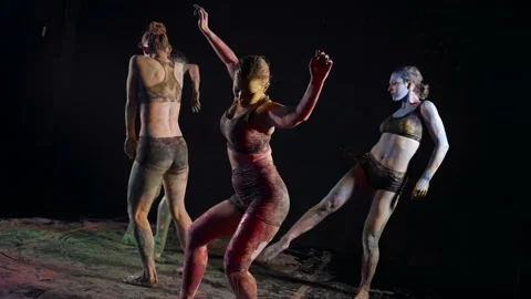 Improvisation in dance class, young ladies in paints are training modern Stock Footage 168124024