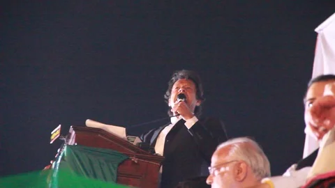 Imran Khan addressing to hundreds of thousands supporters at Minar-e-Pakistan Stock Footage 86593205